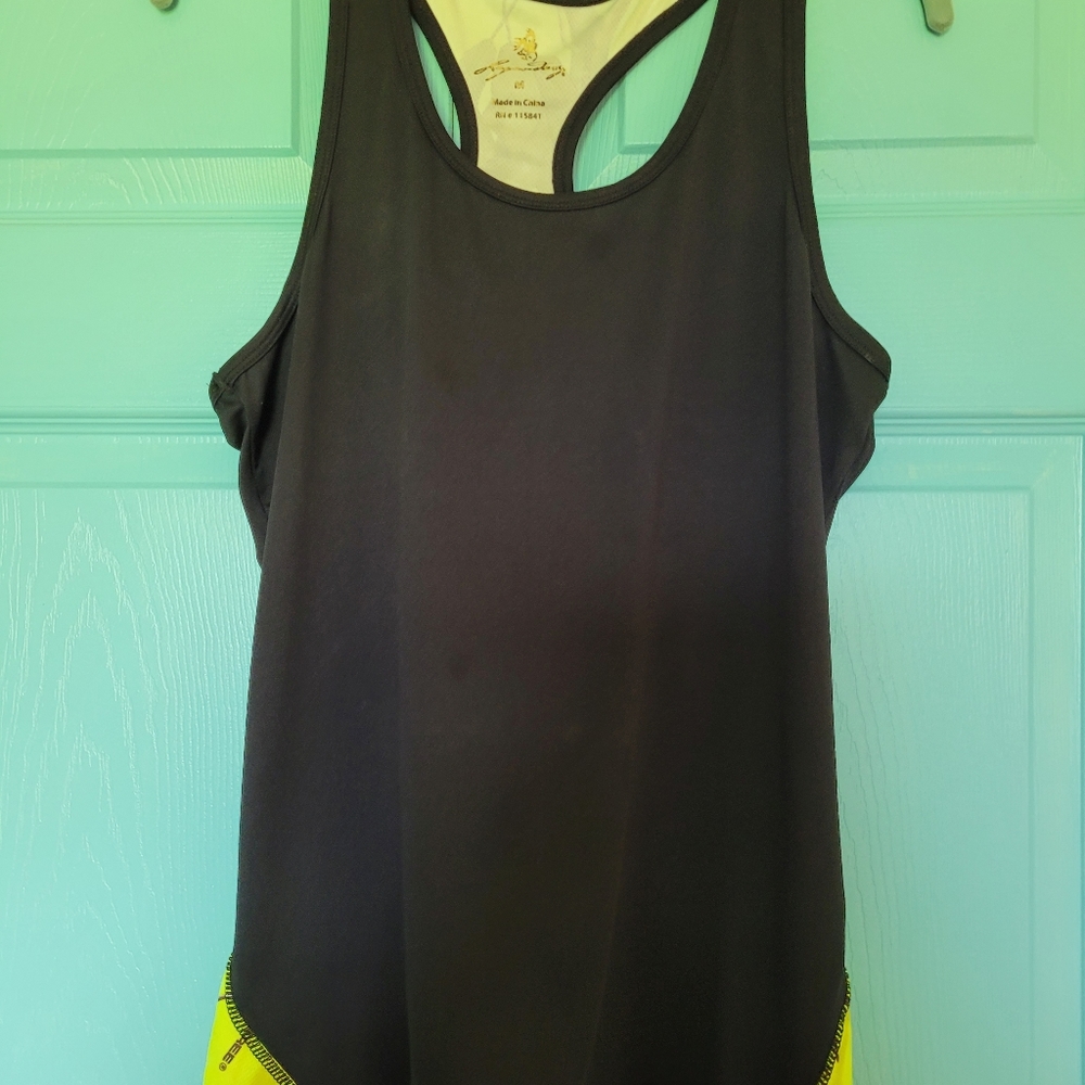 Razor back shirt